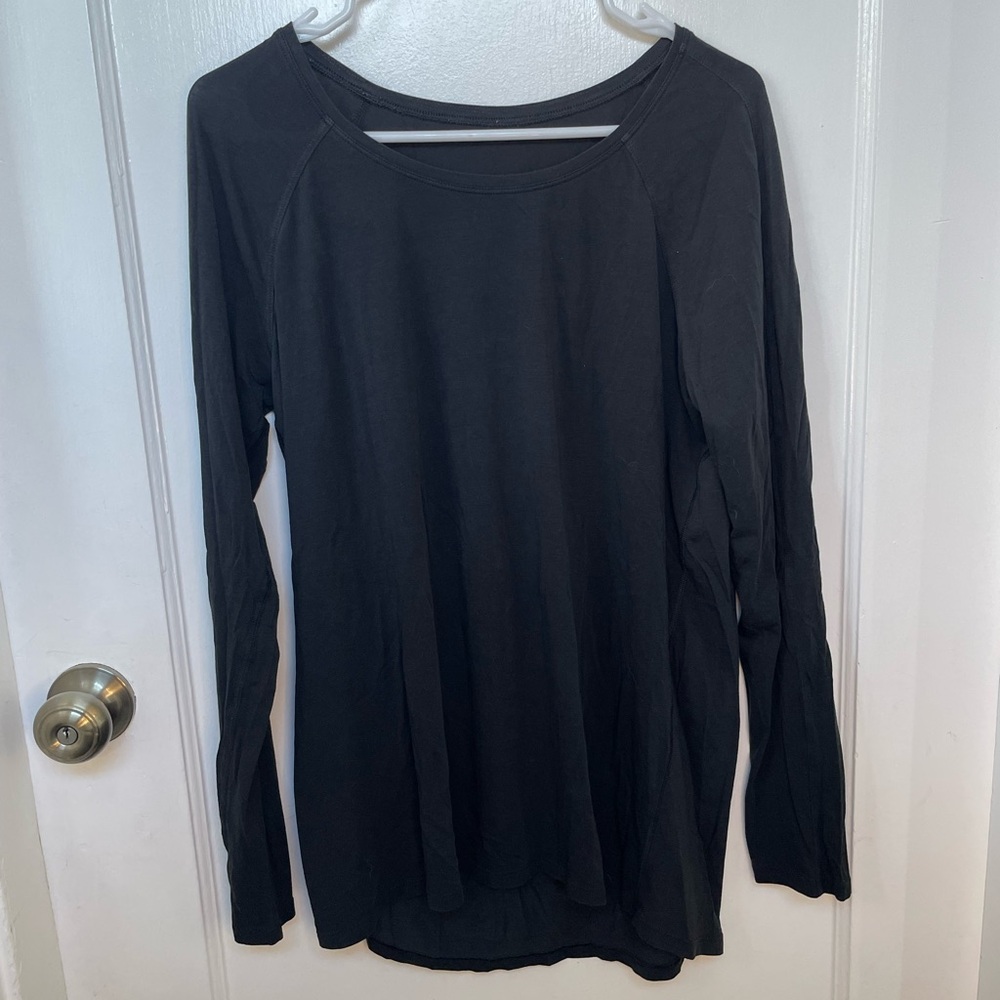 Lululemon long sleeve Classic Black Women's tee size 8